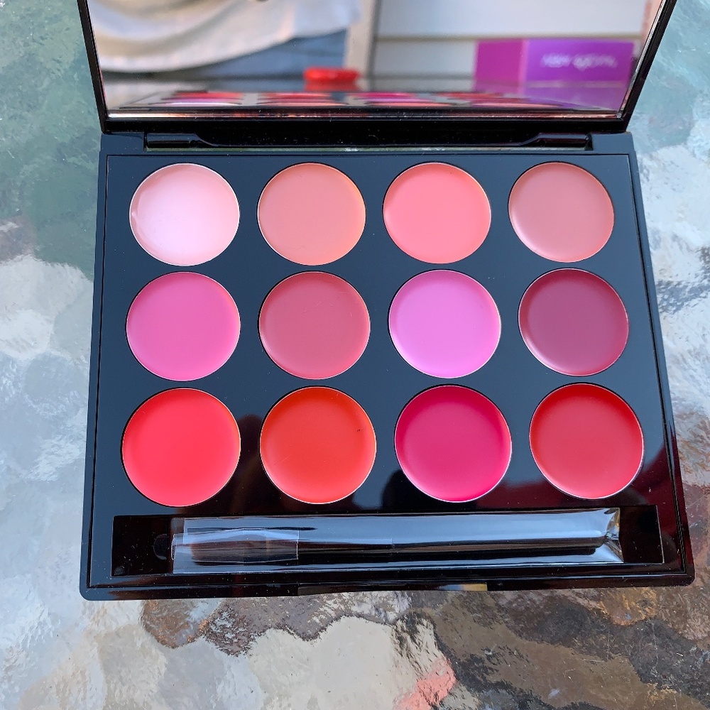 Lip Palette